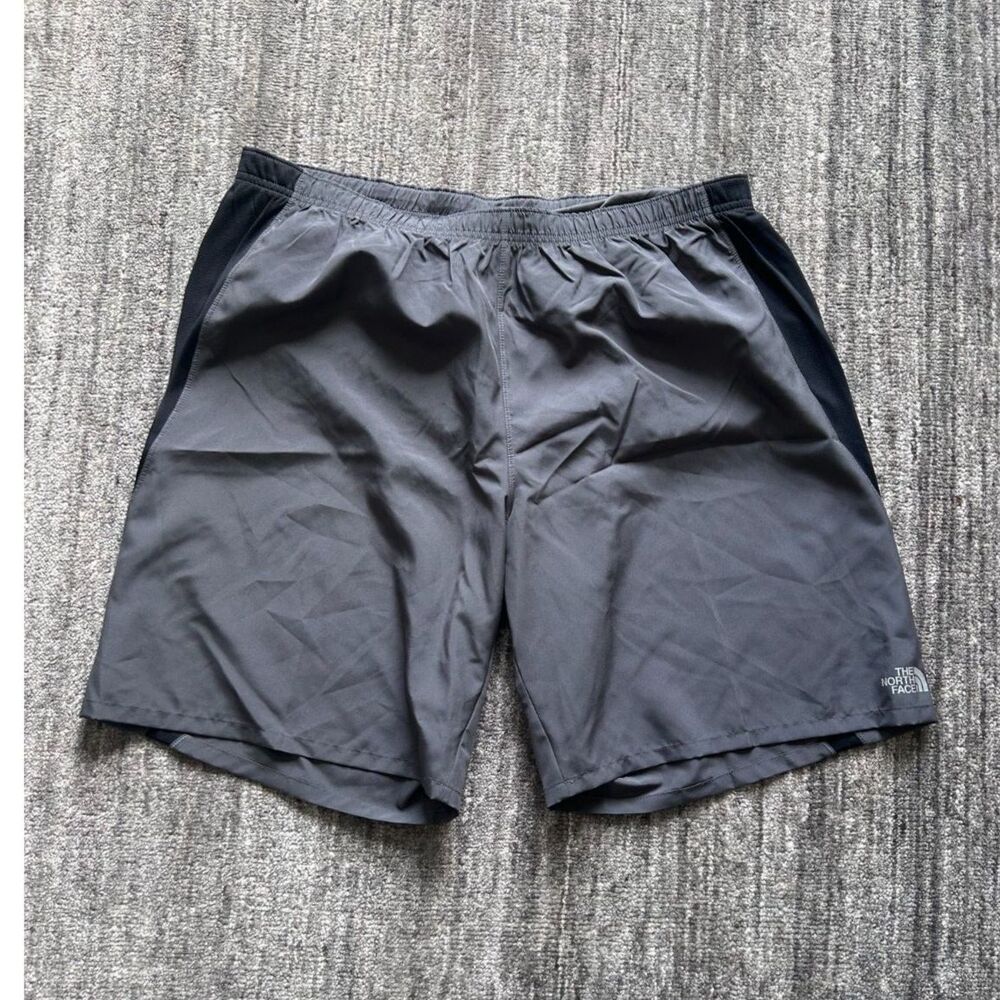 The North Face Men's Lighweight Running Shorts, 9", NWT
